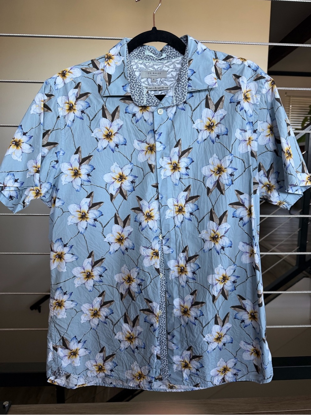 Ted Baker Light Blue Floral Short-Sleeve Button-Down Shirt